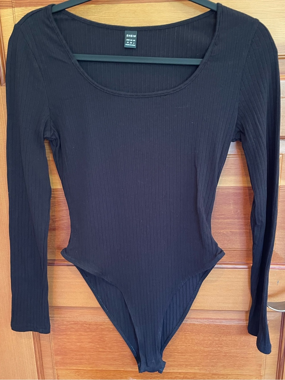 SHEIN Black Ribbed Long Sleeve Scoop-Neck Bodysuit - NWOT - Medium